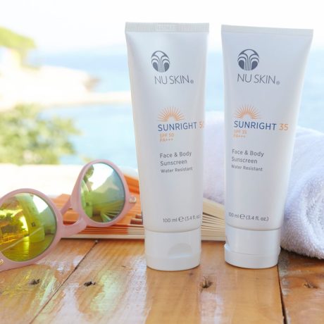 nu-skin-sunright-spf-sunscreen-products-lifestyle-image